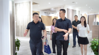媒體聚焦 行業(yè)對(duì)話 | 搜狐發(fā)起“2023中國家居價(jià)值100公司”探尋之旅，走進(jìn)世友地板